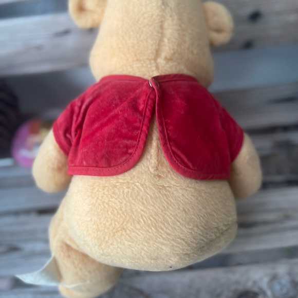 Sale‼️Winnie the Pooh -EUC/Vintage Stuffed Bear-15 inches long - Picture 4 of 9